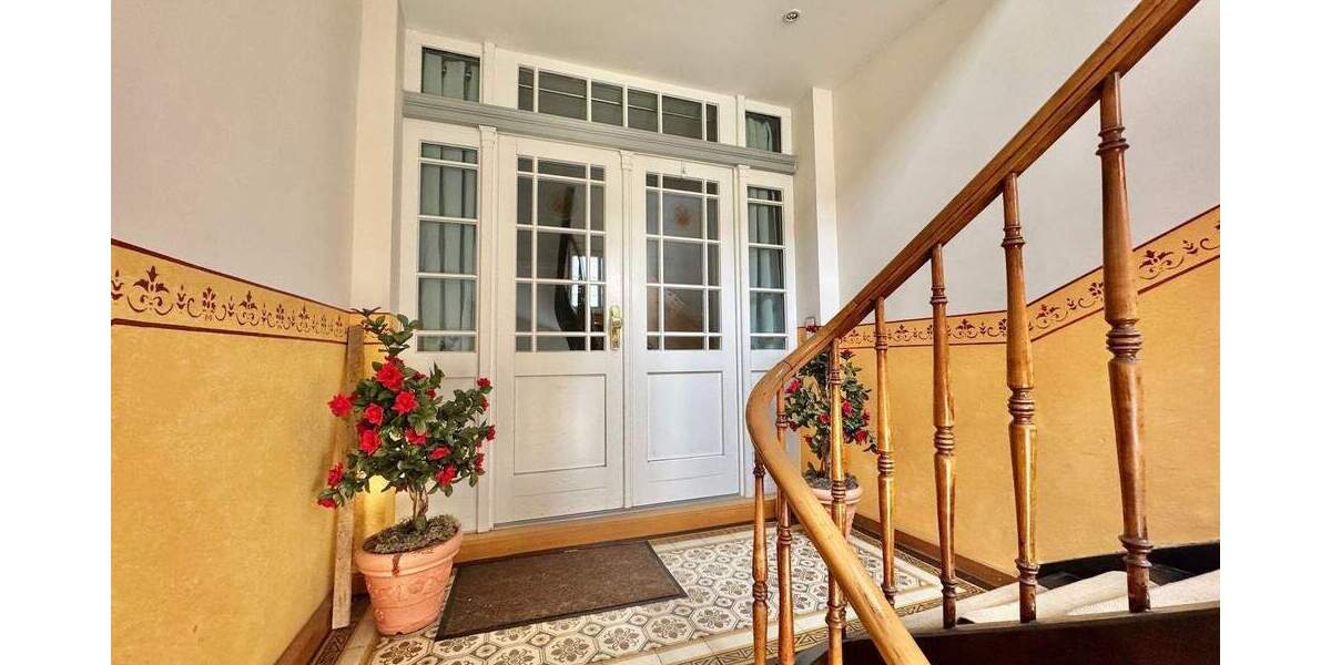 Etagenwohnung Stuttgart Mitte - 5 Zimmer, 130 m&sup2;, 2.340&euro; | Angebot:24453424