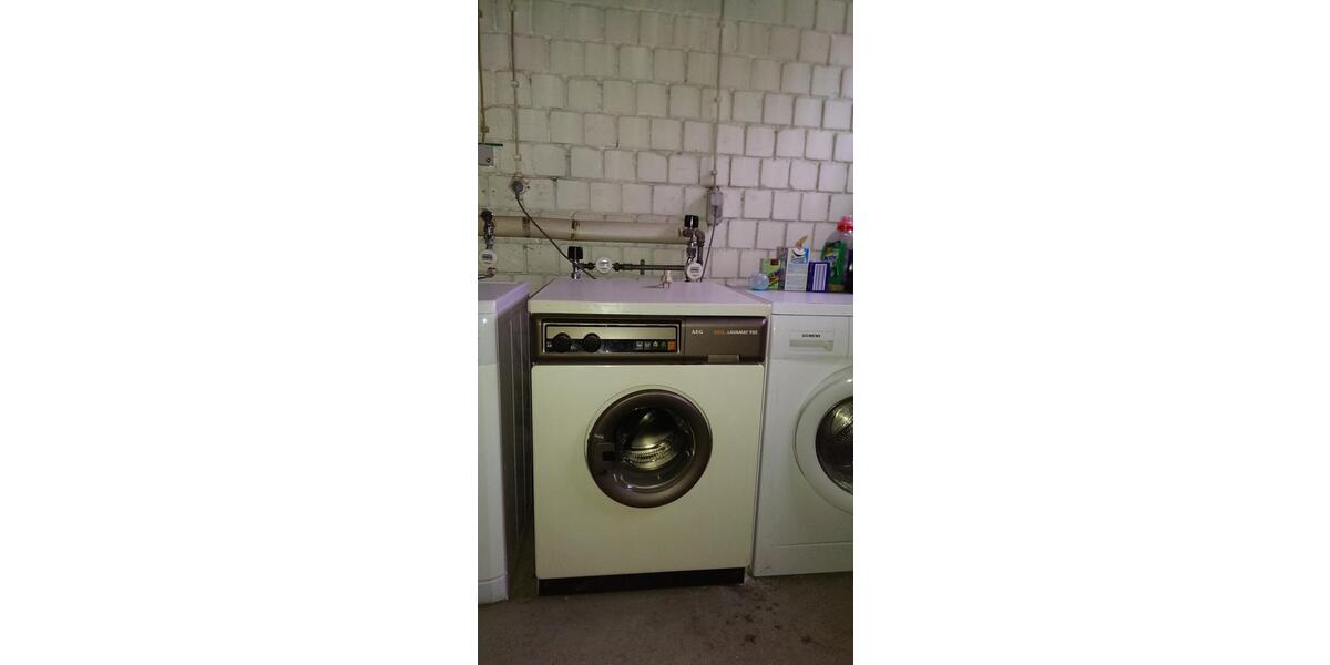 Hochparterre Stuttgart Sillenbuch - 1 Zimmer, 30 m&sup2;, 155.000&euro; | Angebot:27072494