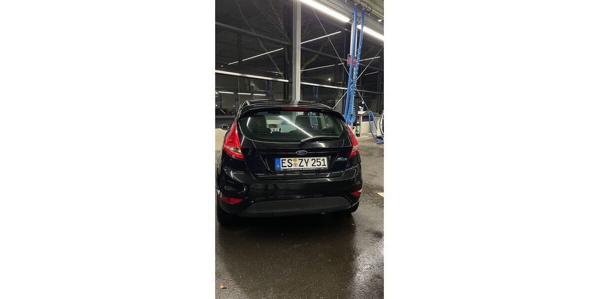 Ford Fiesta 141.409 km 3.100 &euro; Ehningen 71139