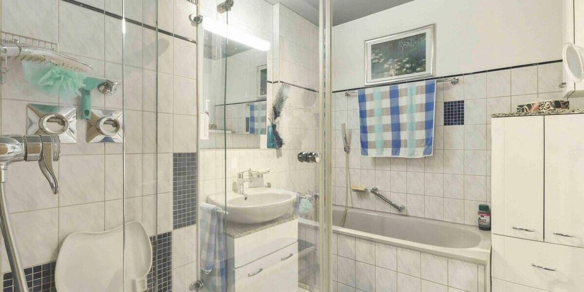 Etagenwohnung Reutlingen Hohbuch - 3 Zimmer, 79 m&sup2;, 359.000&euro; | Angebot:26642373