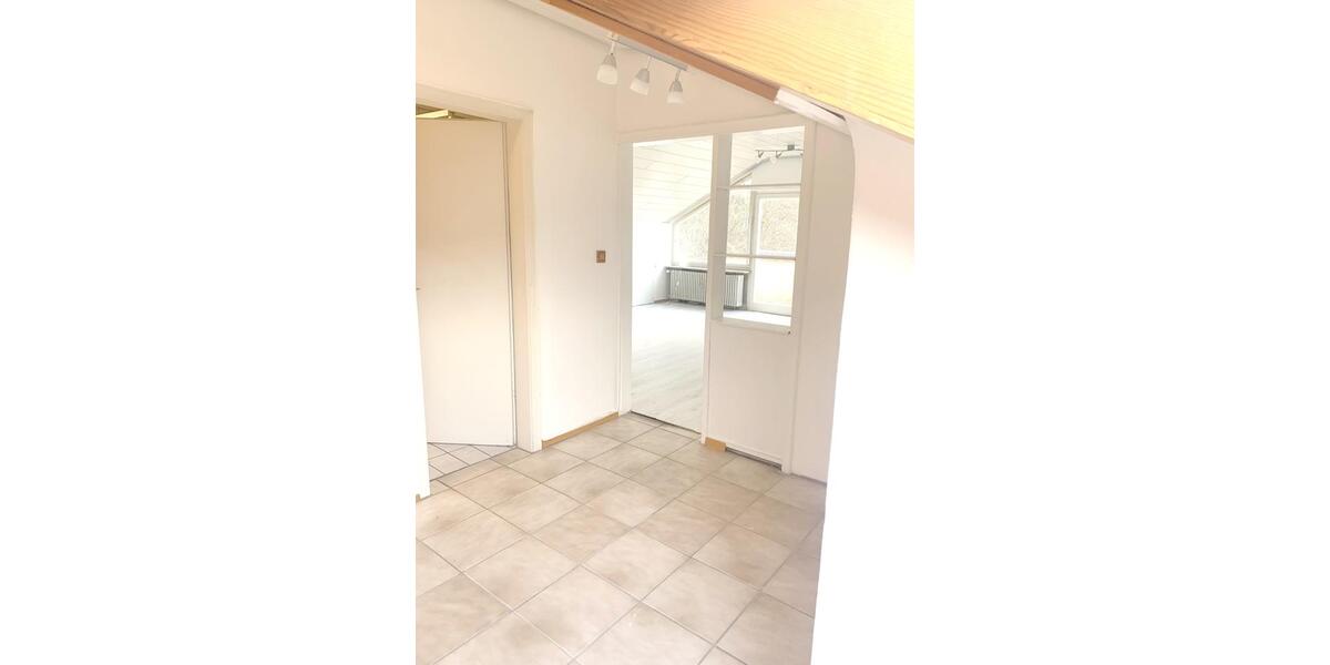 Dachgeschoßwohnung Bad Liebenzell - 1.5 Zimmer, 54 m&sup2;, 122.000&euro; | Angebot:24952201