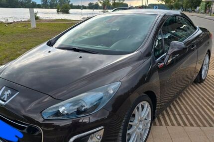 Peugeot 308 134.000 km 10.900 € Aidlingen 71134
