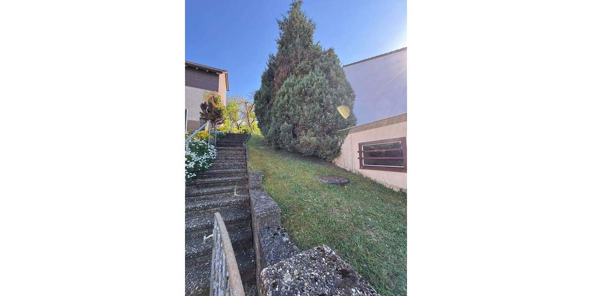 Mehrfamilienhaus, Wohnhaus Leinfelden-Echterdingen Stetten - 4 Zimmer, 91 m&sup2;, 430.000&euro; | Angebot:25703834