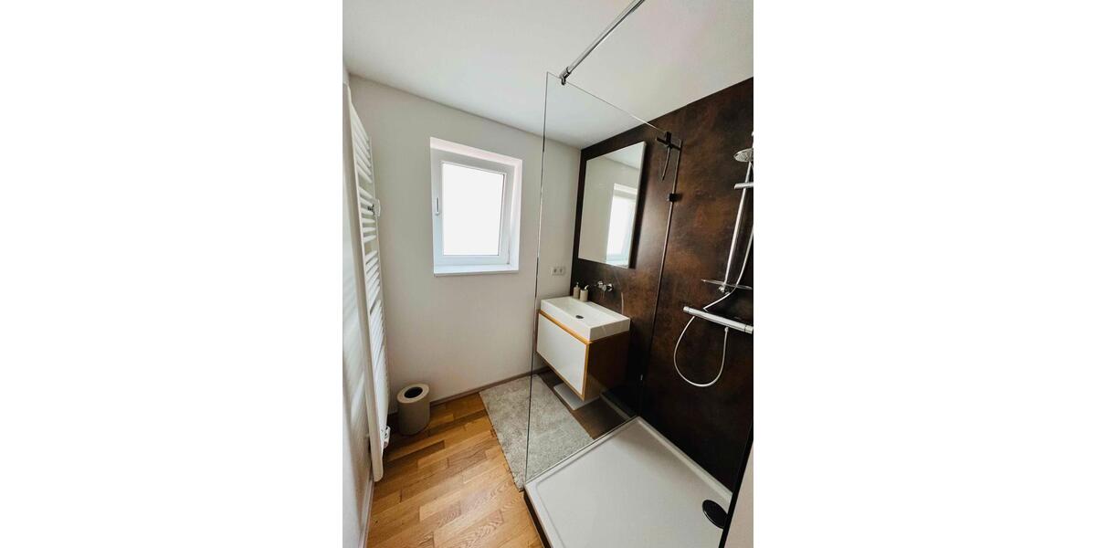 Etagenwohnung Reutlingen Sondelfingen - 2 Zimmer, 75 m&sup2;, 75&euro; | Angebot:12414402