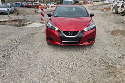 Nissan Micra 62.000 km 7.499 &euro; Stuttgart 70376