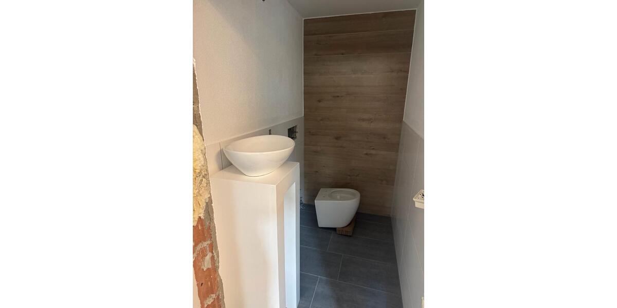 Doppelhaushälfte Nürtingen - 5 Zimmer, 180 m&sup2;, 2.600&euro; | Angebot:26479674