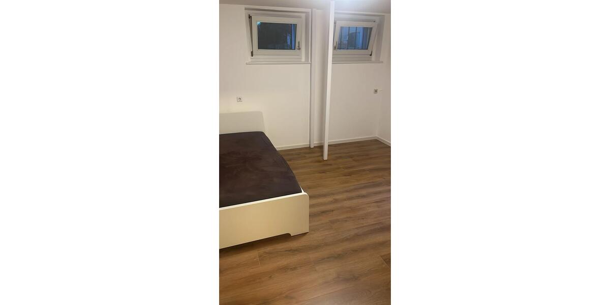 1-Zimmer Souterrain am Fuchsrain, auch für kurz Zeit Vermietung 1 zimmer