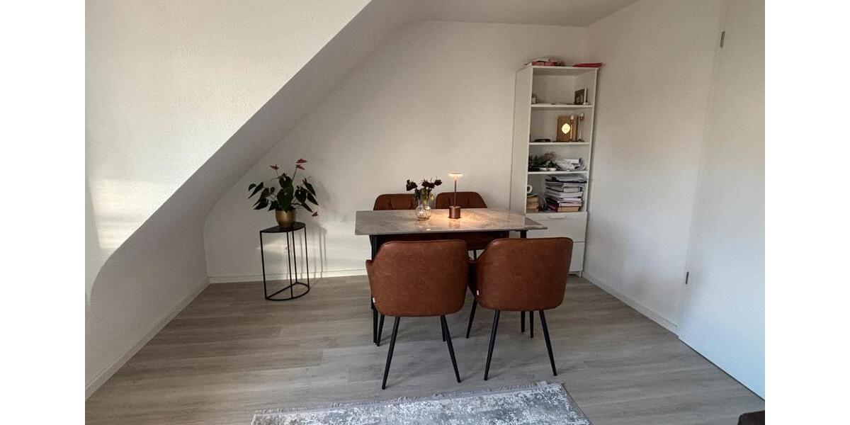 Etagenwohnung Esslingen am Neckar Hegensberg - 3 Zimmer, 50 m&sup2;, 620&euro; | Angebot:24841664