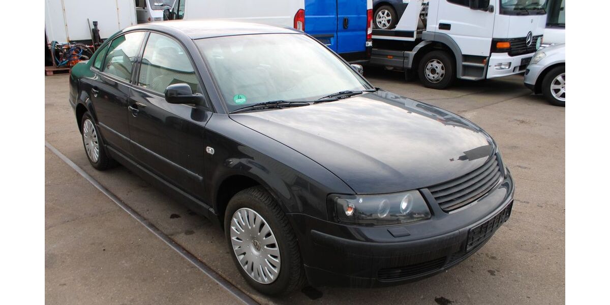 VW Passat 180.000 km 3.900 &euro; Weil Im Schönbuch (Raum Stuttgart) 71093