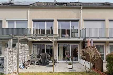 Modernes Reihenmittelhaus mit Garten in Stammheim - Haus Stuttgart Neuwirtshaus | Angebot:27455504