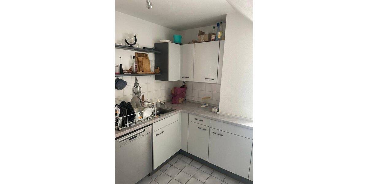 Etagenwohnung Reutlingen Südstadt - 2 Zimmer, 62 m&sup2;, 920&euro; | Angebot:26825019