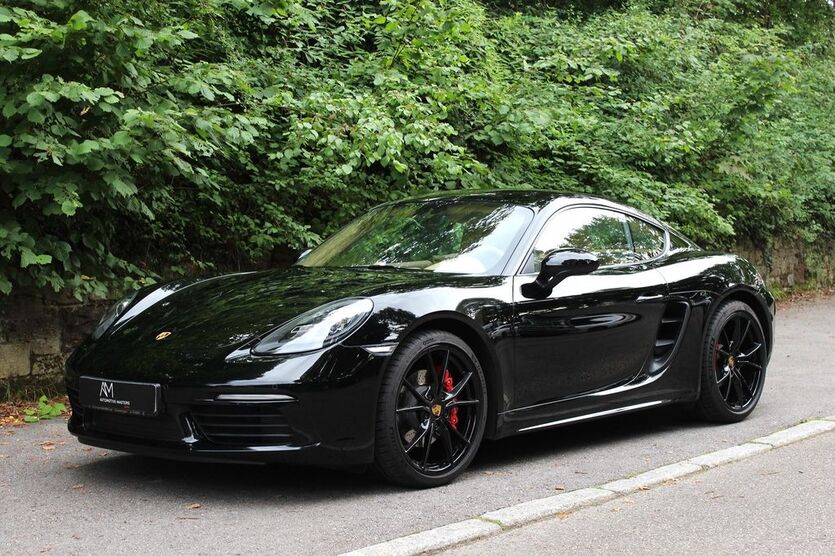 Porsche Cayman 25.850 km 63.950 € Böblingen 71034