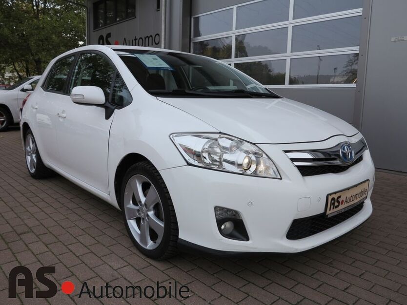 Toyota Auris 175.000 km 6.790 € Stuttgart 70329