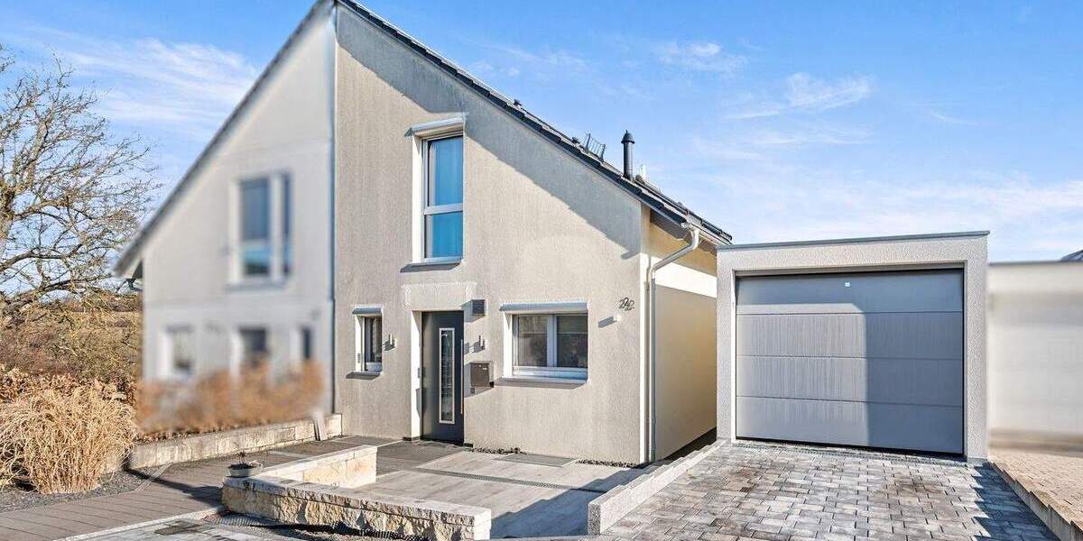 Doppelhaushälfte Reutlingen Sickenhausen - 4 Zimmer, 109 m&sup2;, 500.000&euro; | Angebot:25821890