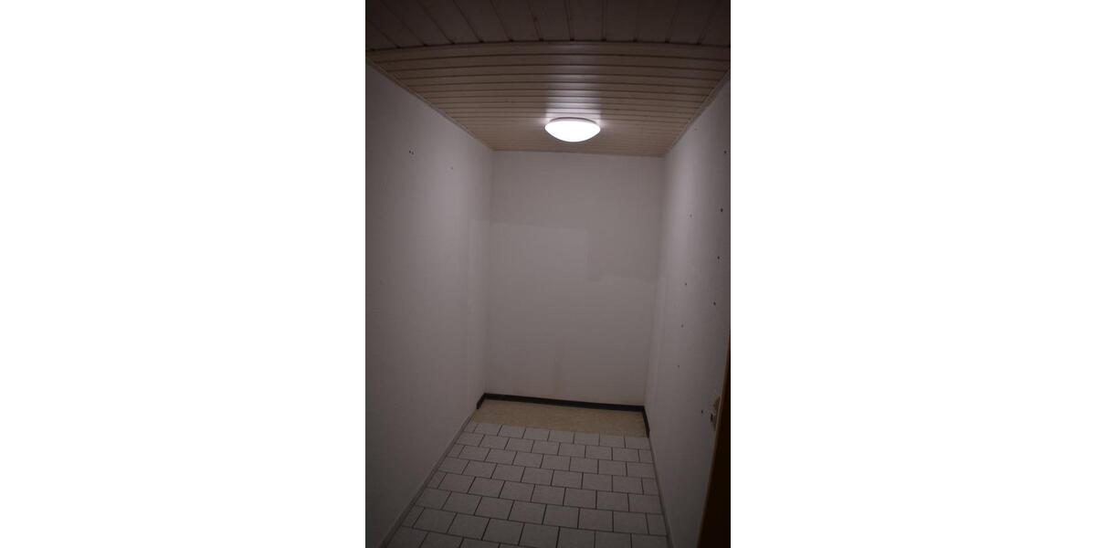 Etagenwohnung Reutlingen Reutlingen (Kernstadt) - 4 Zimmer, 125 m&sup2;, 395.000&euro; | Angebot:26416700