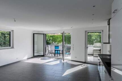 Wohnung Stuttgart West - 2 Zimmer, 70 m&sup2;, 530.000&euro; | Angebot:25425476