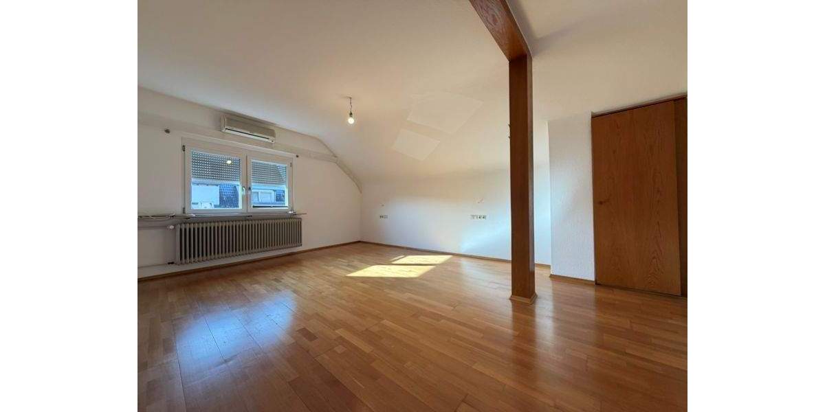 Etagenwohnung Wannweil - 4 Zimmer, 108 m&sup2;, 1.100&euro; | Angebot:24843858