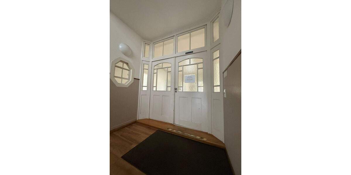 Etagenwohnung Nürtingen - 5 Zimmer, 142 m&sup2;, 2.441&euro; | Angebot:24767211