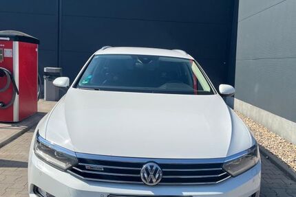 VW Passat 268.000 km 12.500 &euro; Niefern-Öschelbronn 75223