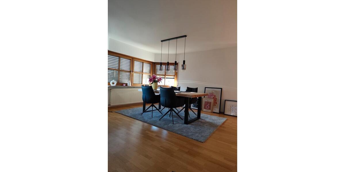 Etagenwohnung Leinfelden-Echterdingen Echterdingen - 3 Zimmer, 89 m&sup2;, 1.250&euro; | Angebot:27625070