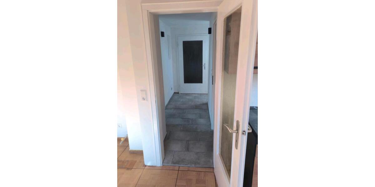 Dachgeschoßwohnung Esslingen am Neckar Pliensauvorstadt - 2 Zimmer, 44 m&sup2;, 840&euro; | Angebot:26208120