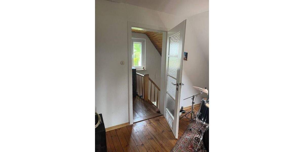 Einfamilienhaus Nürtingen Zizishausen - 7 Zimmer, 104 m&sup2;, 555.000&euro; | Angebot:26345634