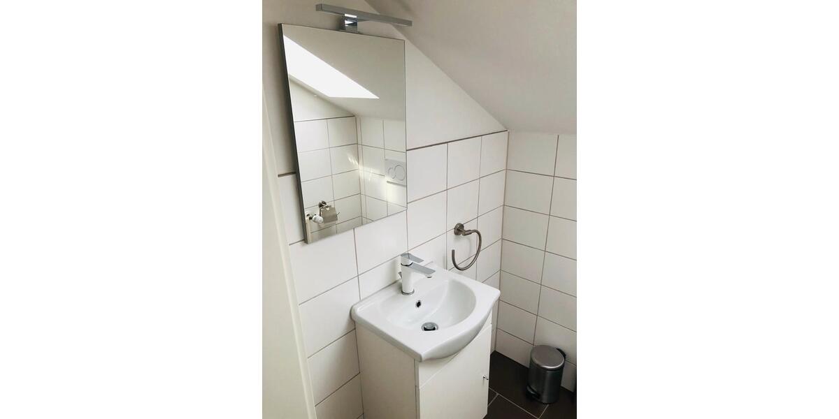 Einfamilienhaus Reutlingen Reutlingen-Betzingen - 3 Zimmer, 78 m&sup2;, 950&euro; | Angebot:27604502