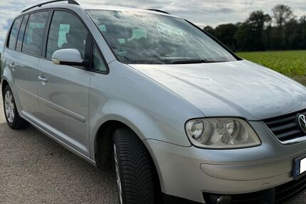 VW Touran 257.600 km 2.500 &euro; Niefern-Öschelbronn 75223