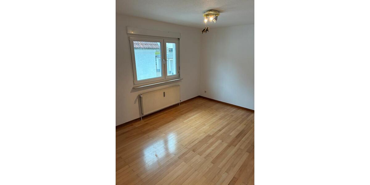 Einfamilienhaus Magstadt - 5.5 Zimmer, 145 m&sup2;, 1.800&euro; | Angebot:27620191