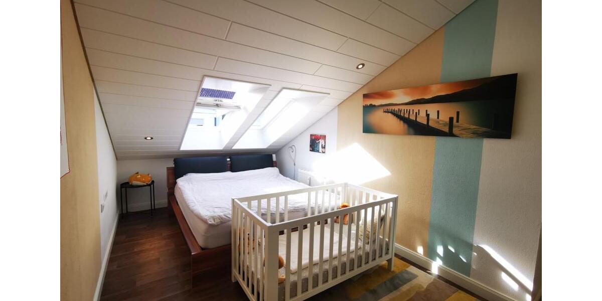 Etagenwohnung Pforzheim Dillweißenstein - 3 Zimmer, 85 m&sup2;, 840&euro; | Angebot:25612106