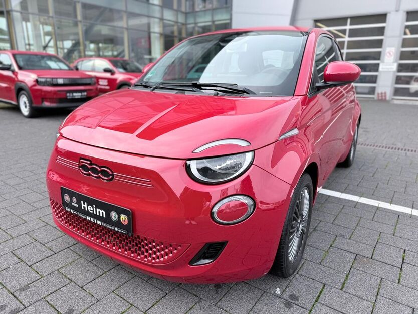 Fiat 500e 40.306 km 18.900 € Tübingen 72072