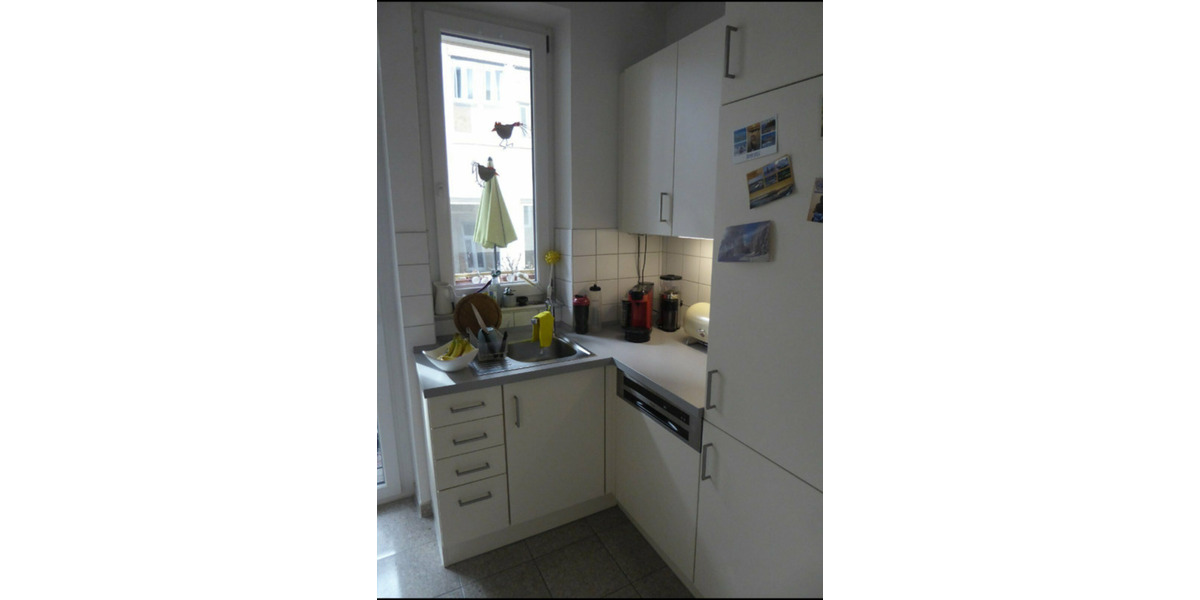 Schöne Altbau-Wohnung am Marienplatz mit Balkon und Einbauküche 3 zimmer