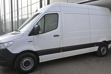 Mercedes-Benz eSprinter 34.203 km 18.897 &euro; Waiblingen 71332