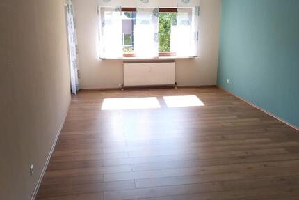 Wohnung Pforzheim Nordstadt - 3 Zimmer, 73 m&sup2;, 775&euro; | Angebot:25083222