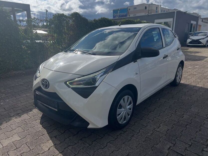 Aygo (X)