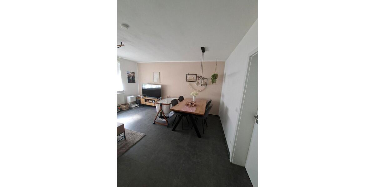 Etagenwohnung Nürtingen - 3 Zimmer, 63 m&sup2;, 380.000&euro; | Angebot:27085460
