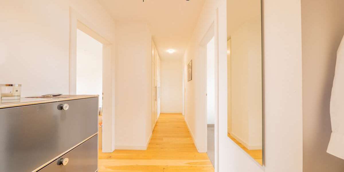 Etagenwohnung Stuttgart Degerloch - 2 Zimmer, 74 m&sup2;, 315.000&euro; | Angebot:24807408