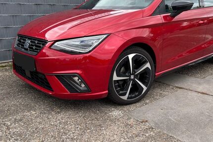 Seat Ibiza 33.000 km 22.500 € Sachsenheim 74343