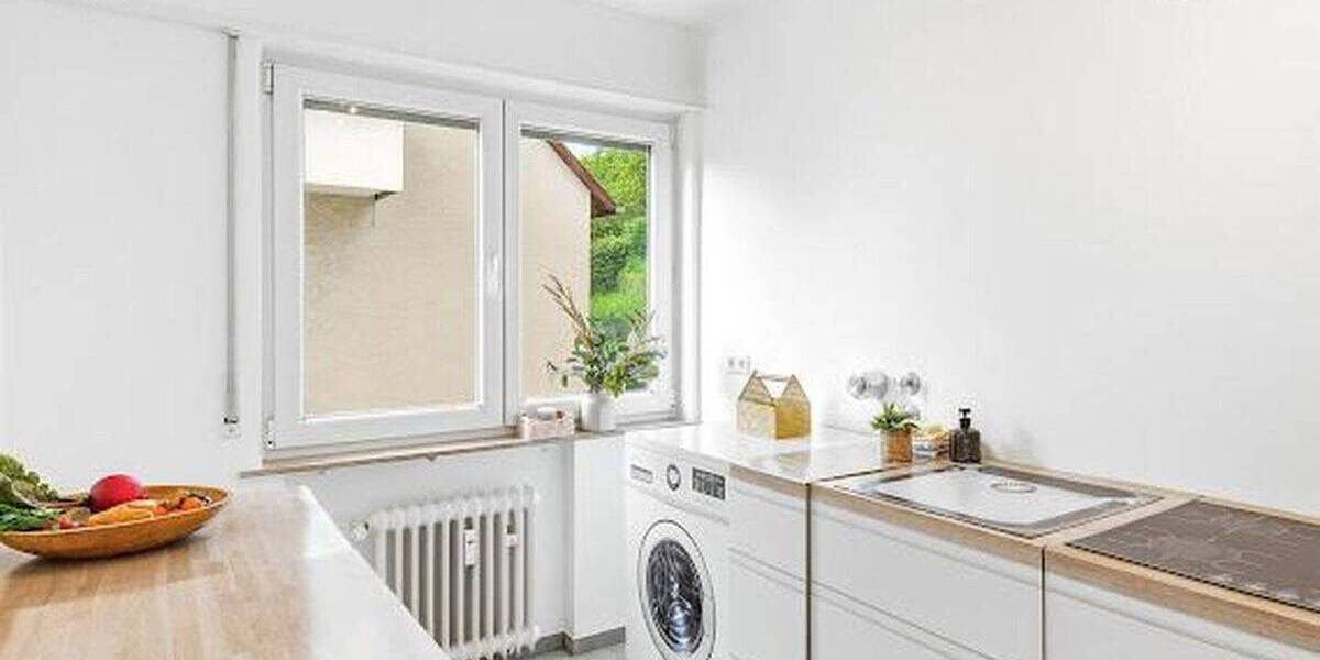 Etagenwohnung Obertürkheim Obertürkheim - 3 Zimmer, 77 m&sup2;, 1.330&euro; | Angebot:26805725