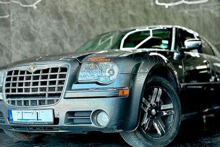 Chrysler 300C 280.000 km 3.290 &euro; Reutlingen 72762