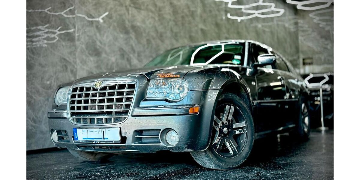 Chrysler 300C 280.000 km 3.290 &euro; Reutlingen 72762