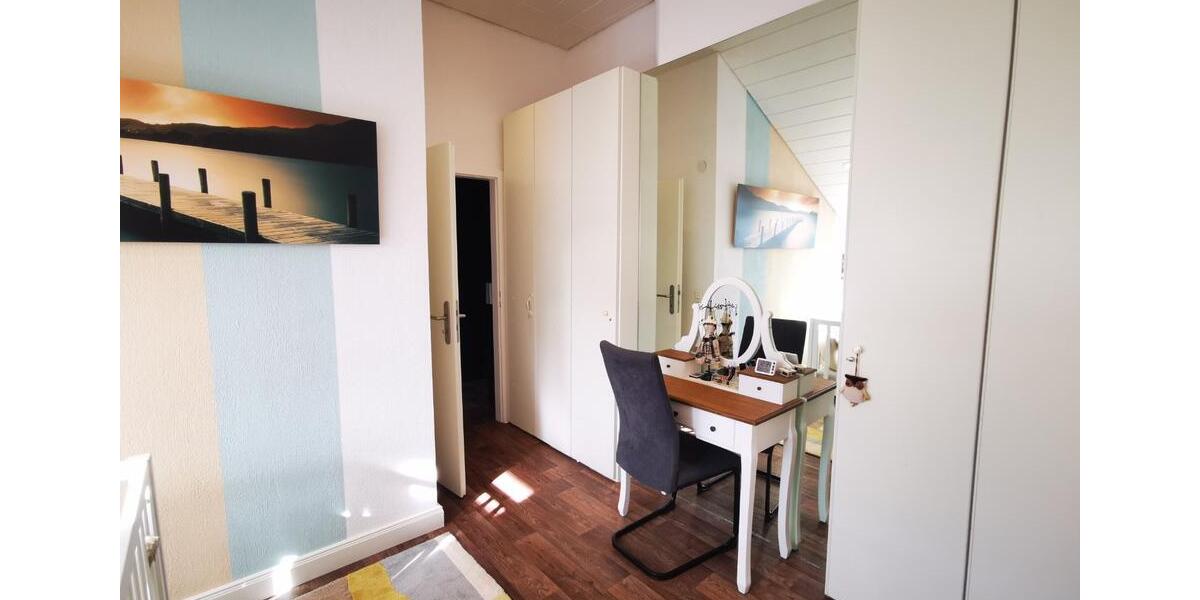 Etagenwohnung Pforzheim Dillweißenstein - 3 Zimmer, 85 m&sup2;, 840&euro; | Angebot:25612106