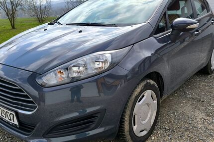 Ford Fiesta 75.000 km 5.200 &euro; Gomaringen 72810