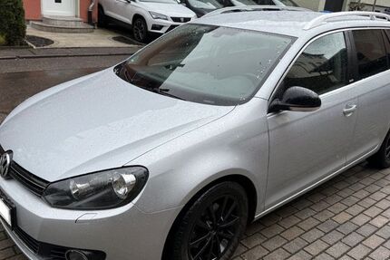 VW Golf 187.000 km 4.900 &euro; Pforzheim 75180