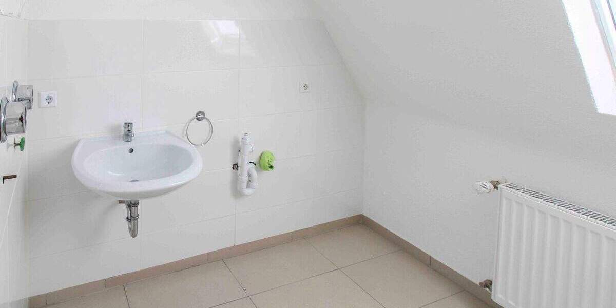 Etagenwohnung Böblingen Dagersheim - 2 Zimmer, 64 m&sup2;, 209.000&euro; | Angebot:24874992