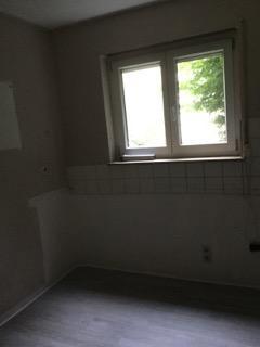 Erdgeschoßwohnung Ludwigsburg - 4.5 Zimmer, 74 m&sup2;, 850&euro; | Angebot:26479737