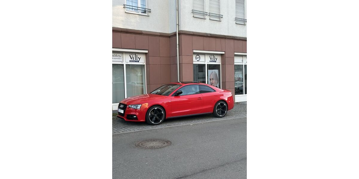 Audi A5 83.720 km 21.800 &euro; Stuttgart 70499