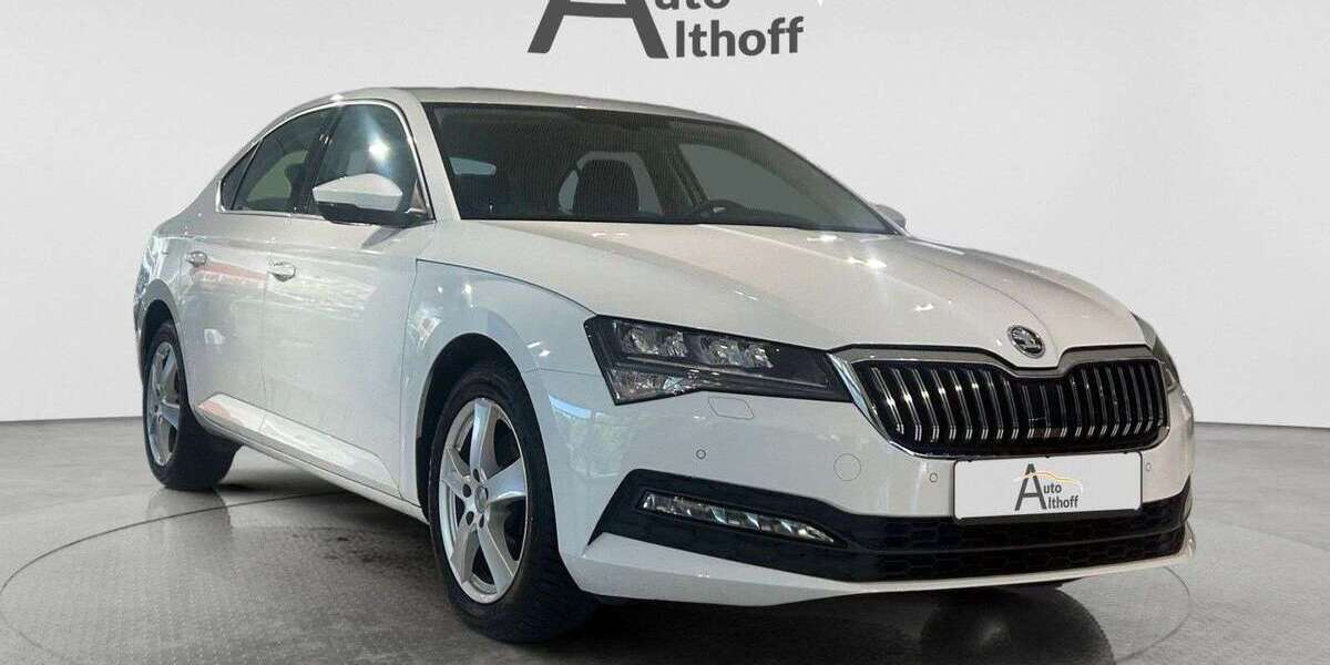 Skoda Superb 72.800 km 25.880 &euro; Stuttgart 70195