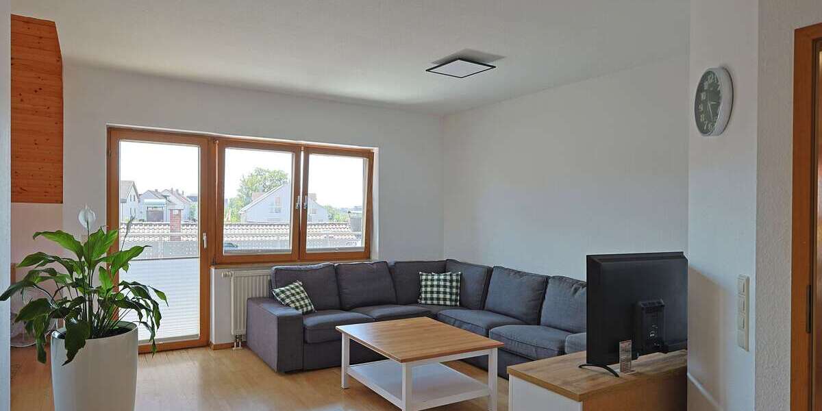 Etagenwohnung Böblingen - 4.5 Zimmer, 109 m&sup2;, 1.400&euro; | Angebot:26877089