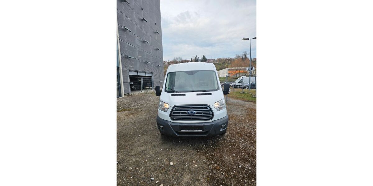 Ford Transit 207.800 km 9.499 &euro; Stuttgart 70376